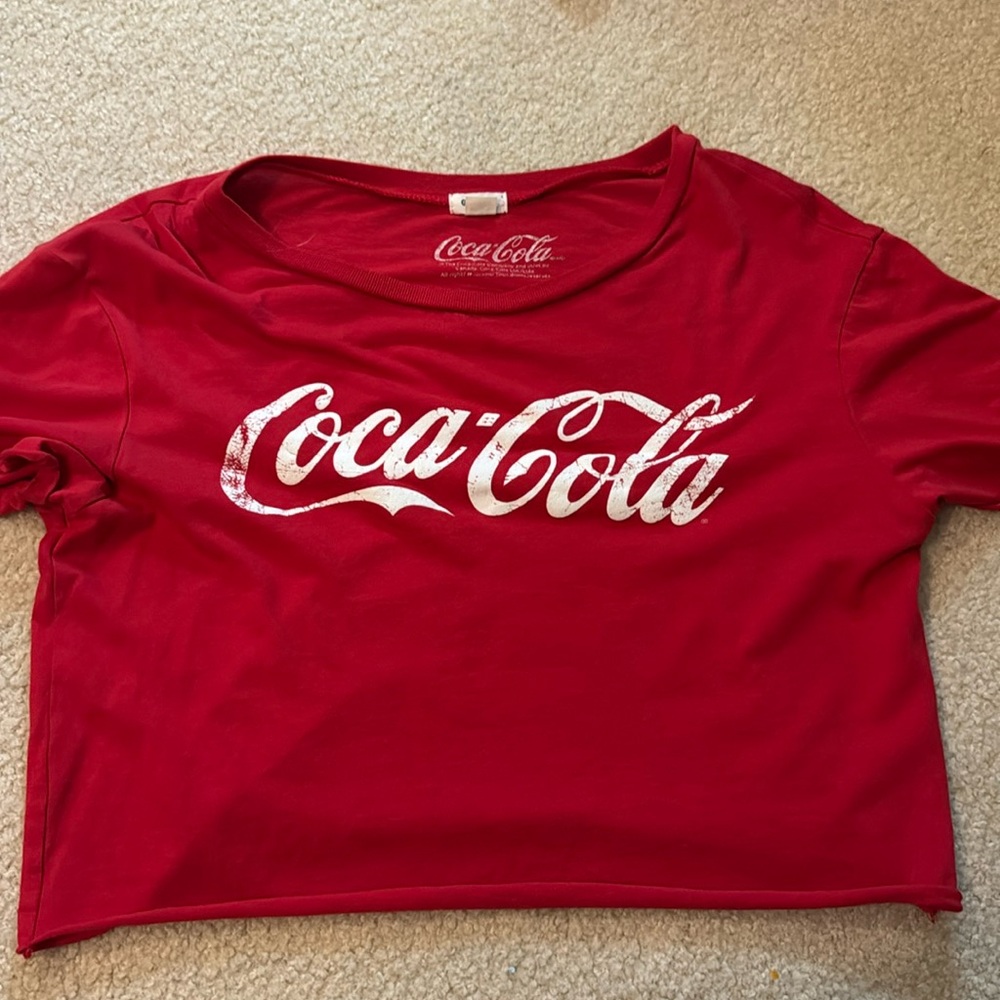 Garge red Coca Cola cropped tee size Xs